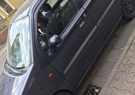 Opel Agila 1.2 -