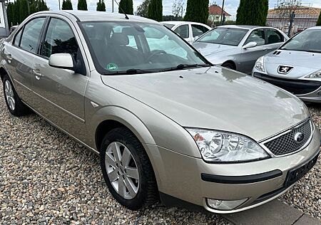 Ford Mondeo Limo, 1.Hand--Scheckheft komplett !!!