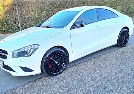 Mercedes-Benz C 180 AMG Line AMG Line