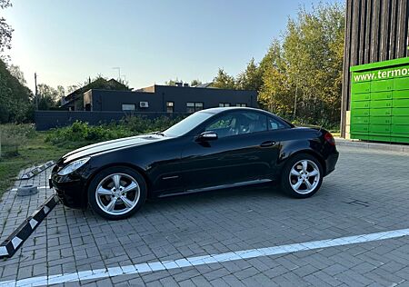 Mercedes-Benz SLK 200 KOMPRESSOR - Auto, Leder, CarPlay, Bi-Xe