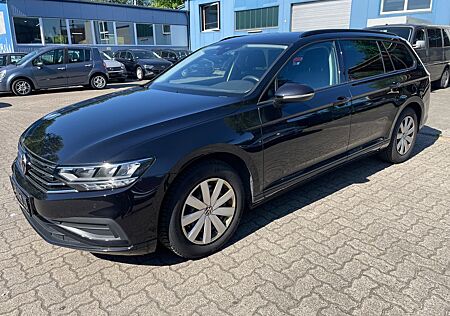 VW Passat Variant Volkswagen Passat Var. 2.0TDI-DSG-LED-Navi-AHK schwenkbar