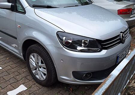 VW Caddy Volkswagen 1,6TDI 75kW BMT DSG Comfortline 5-Sitz...