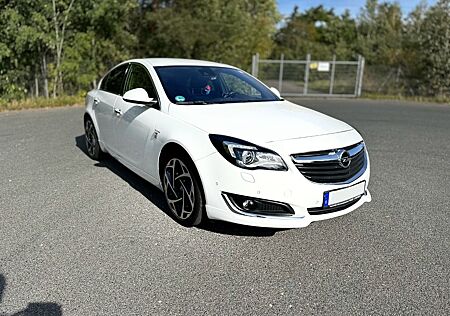 Opel Insignia 2.0 CDTI OPC 4x4 Automatic AHK