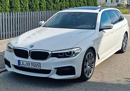 BMW 530d xDrive Touring A -