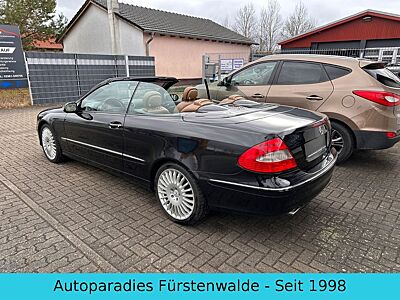 Mercedes-Benz CLK 320  Cabrio +LEDER+Automatik+NAVI