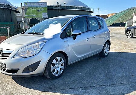 Opel Meriva B Edition