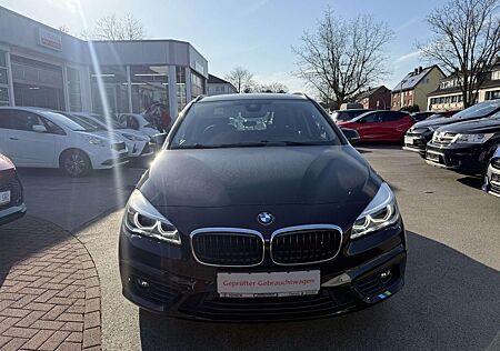 BMW 218 i Sport Line