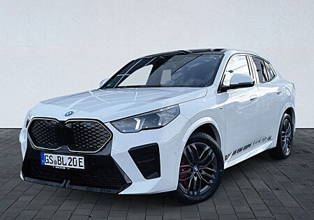 BMW iX2 EDRIVE20