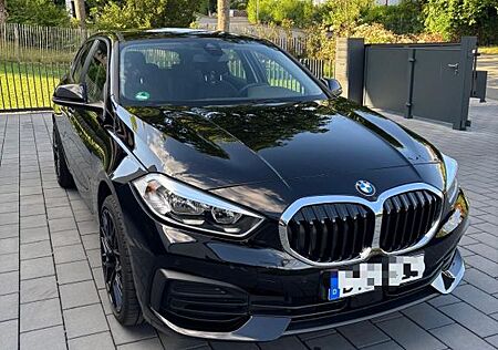 BMW 118i /Navi/Temp./Klimaanl./Alu