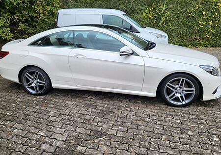 Mercedes-Benz E 350 Coupé BlueTEC -