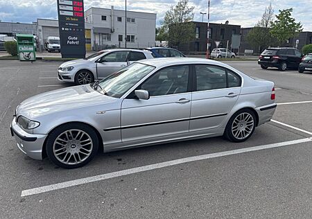 BMW 318i Edition Exclusive Edition Exclusive