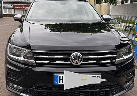 VW Tiguan Allspace Volkswagen 2.0 TSI 132kW DSG 4MOTION Co...