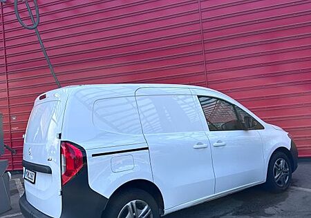 Mercedes-Benz Citan 113 mit Servicevertrag