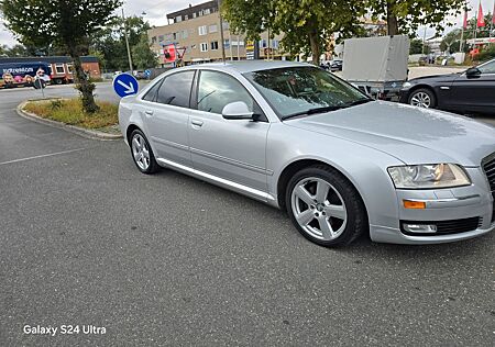 Audi A8 3.0 TDI quattro