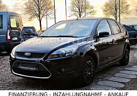 Ford Focus Titanium 1.8 *LEDER*NAVI*TÜV*KLIMA*89€*