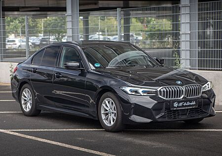 BMW 318i Lim.*M Sport*HUD*KAM*eSitze*ACC*Keyless!