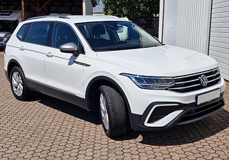 VW Tiguan Allspace Volkswagen 2.0 TDI*4-Motion*Navi*R-Cam*HUD