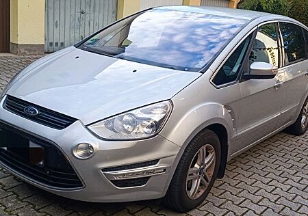 Ford S-Max 2.0 TDCi Titanium,7 Sitze, HU DPF SHZ ALU