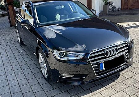 Audi A3 2.0 TDI S tronic Ambiente Sportback Ambiente