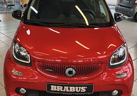 Smart ForFour 109 PS BRABUS Xclusive JBL Panorama 17"