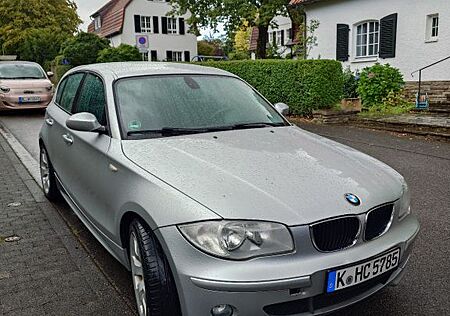 BMW 120i -