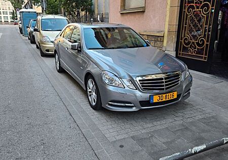Mercedes-Benz E 300 CDI BlueEFFICIENCY AVANTGARDE AVANTGARDE