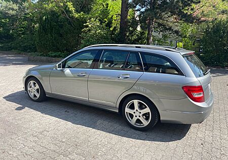 Mercedes-Benz C 180 T AVANTGARDE StHz T-Leder