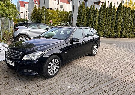 Mercedes-Benz C 180 CDI T BlueEFFICIENCY -