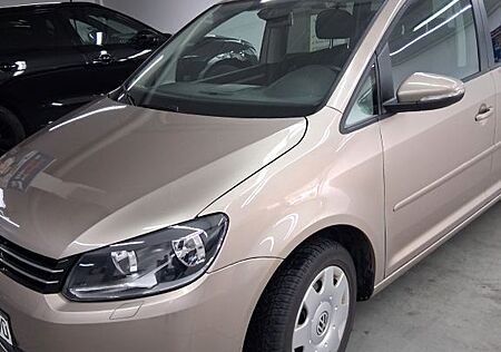 VW Touran Volkswagen 1.6 TDI - 1T 3 92990km.