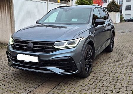 VW Tiguan Allspace Volkswagen 2.0 TSI OPF 140kW DSG 4MOTIO...
