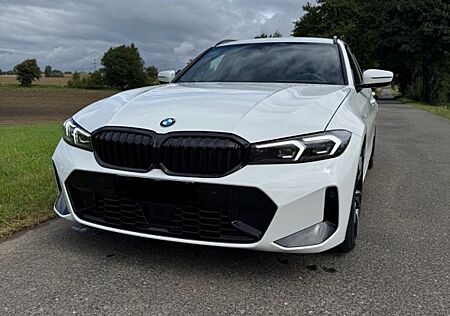 BMW 330d Touring M Sport Sport plus Auto. M Sport