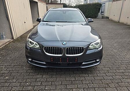 BMW 530d xDrive Touring A -Vollausstattung