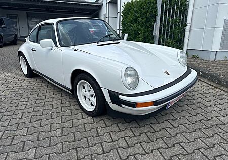 Porsche 911 Urmodell 911 2.7 MFI Carrera Coupe / C00 / Matching Numb.