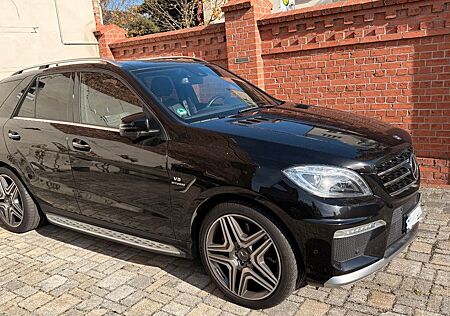 Mercedes-Benz ML 63 AMG 4MATIC AMG