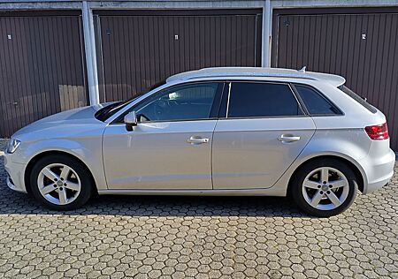 Audi A3 2.0 TDI Ambiente Sportback
