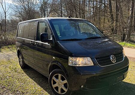 VW T5 Multivan Volkswagen T5 Multi Atlantis 2.5 TDI Atlantis Standheizug