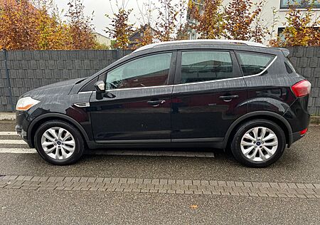 Ford Kuga Titanium, guter Zustand-------Allradantrieb