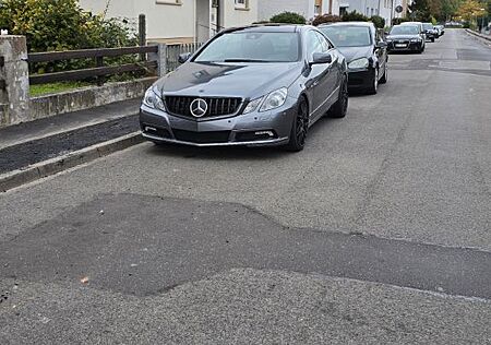 Mercedes-Benz E 500 Coupé AVANTGARDE AVANTGARDE