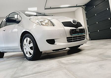 Toyota Yaris Sol
