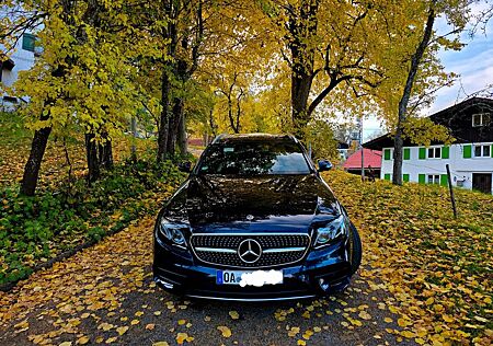 Mercedes-Benz E 220 E 220D/AMG/PANO/360/HUD/WIDE/AHK/MULTIBEAM/MEMOR