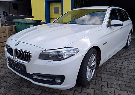 BMW 520d Touring.Automatik Eur 6 Navi Xenon .elek ko