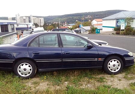 Opel Omega 2.0 16V Plus Klima Plus Klima