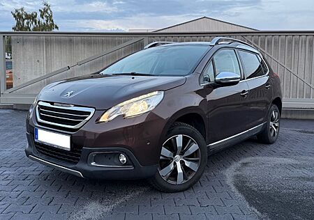 Peugeot 2008 1.6 16V VTi 120 Allure NAVI*SHZ*SCHECK
