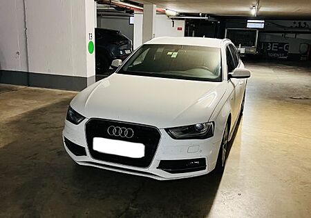 Audi A4 Avant 2.0 TDI multitronic S line Ambition