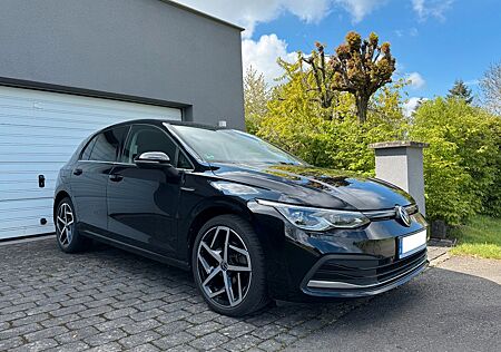 VW Golf Volkswagen VIII 1.5 eTSI OPF 110kW DSG Style