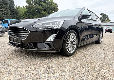 Ford Focus Turnier Titanium*B&O*NAVI*PANO*KAMERA*LED*