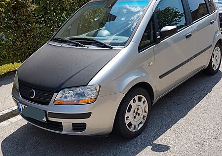 Fiat Idea 1.4 16V Active Active