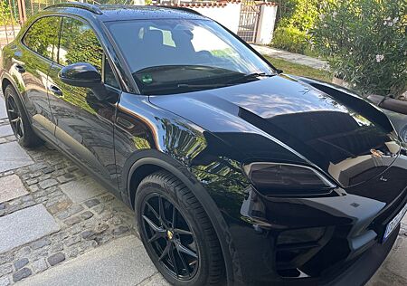 Porsche Macan 4, Luftfederung, AHK, Clubleder, neuw.