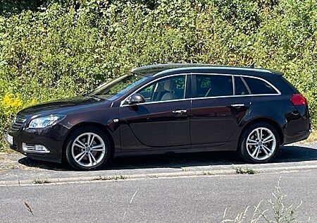Opel Insignia Sports Tourer 2.0 CDTI Sport 118 kW...