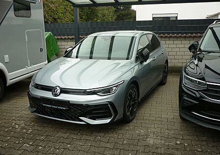 VW Golf Volkswagen 1.5 TSI OPF 110kW R-Line